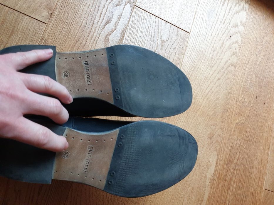 Trzewiki / sztyblety skórzane Gino Rossi r.38