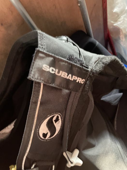 Sprzedam jacket nurkowy scubapro