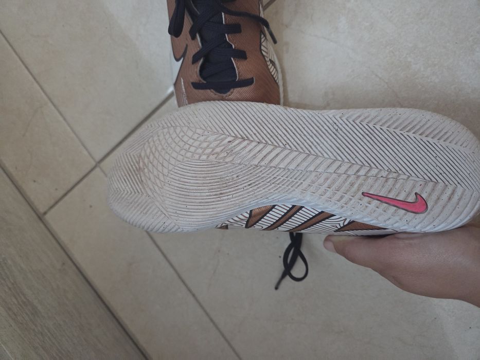 Buty nike halowe