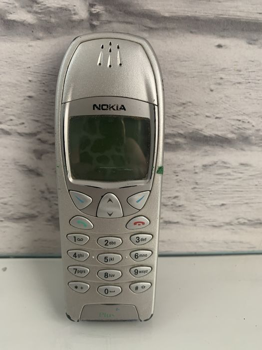 Nokia 6210 uszkodzona