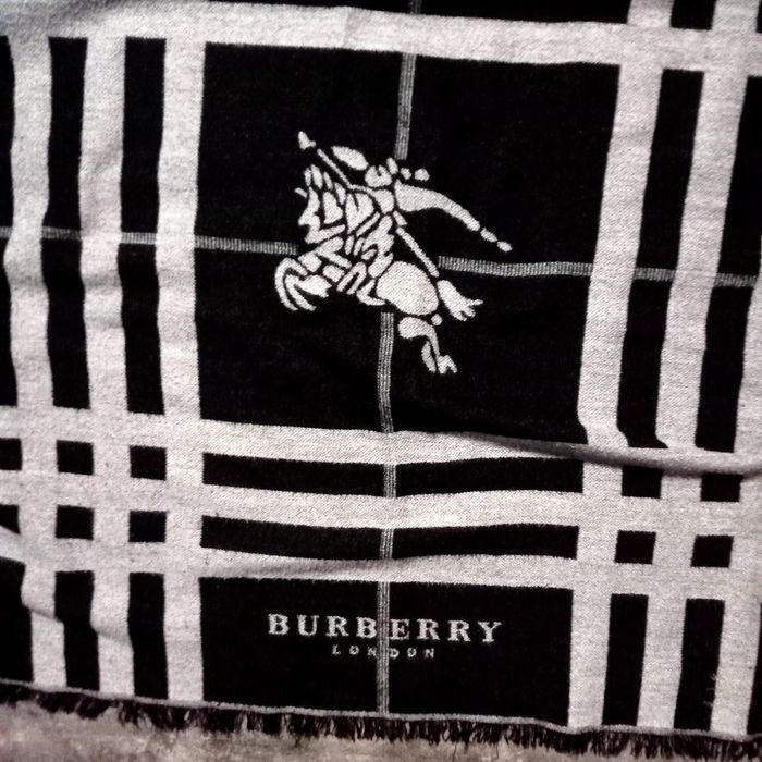 Burberry scarf шарф барбери