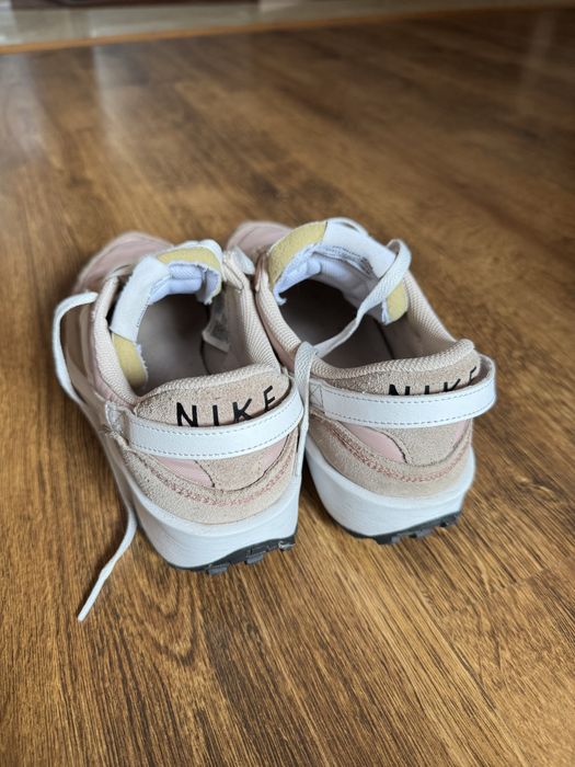 Nike WAFFLE DEBUT DH9523-600 р40, 25,5