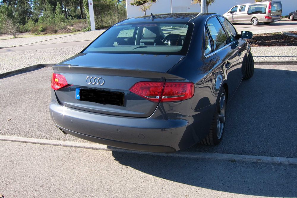 AUDI A4 B8 avant 2.0 TDI 143 cv