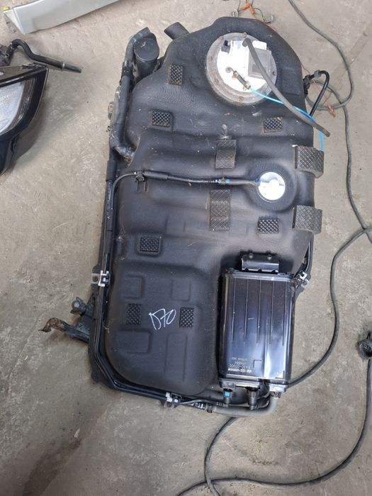 Бак палива вугільний фільтр hyundai tucson iii gdi 31100-d7000