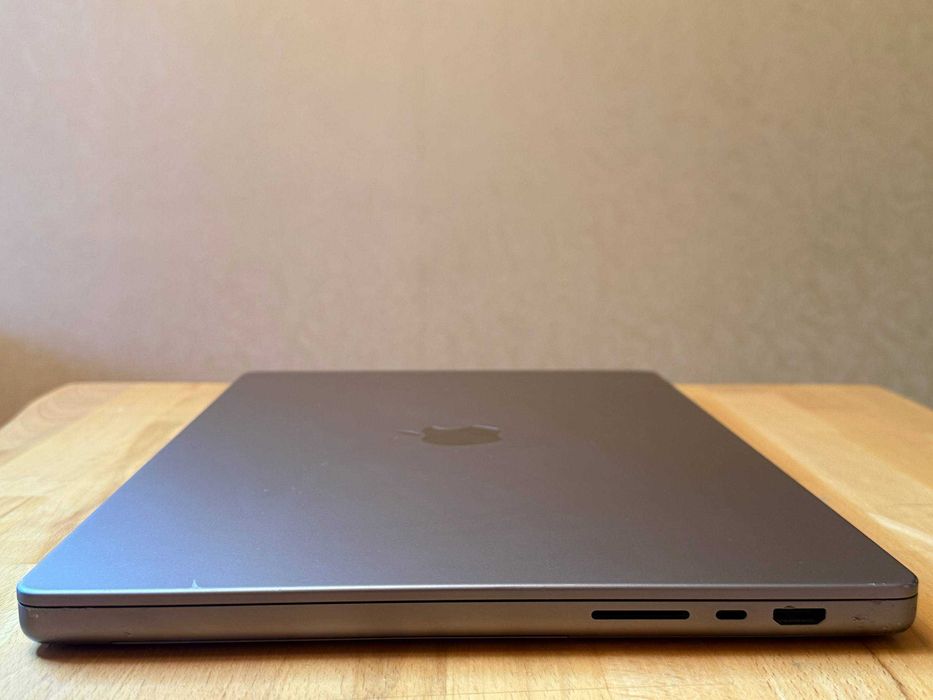 Macbook Pro 16 M1 PRO 16 512