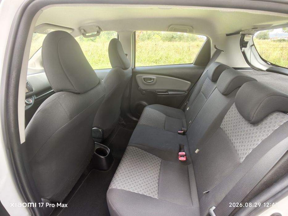 Toyota Yaris 2014 1.0 gasolina 119000km