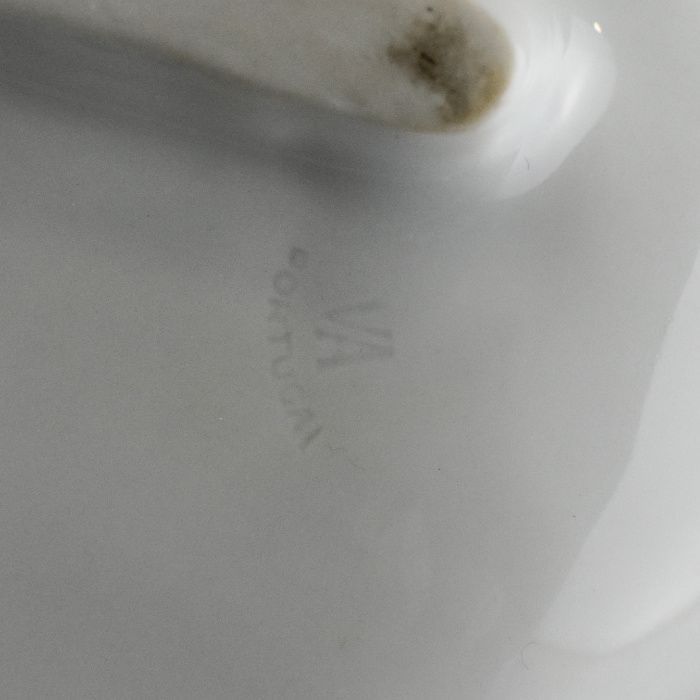 Par de Castiçais forma de Elefante Vista Alegre, com certificado–nº 26