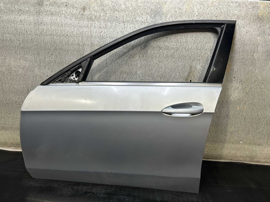 Porta frontal esquerda Mercedes W212 E220 (Ano: 2014)