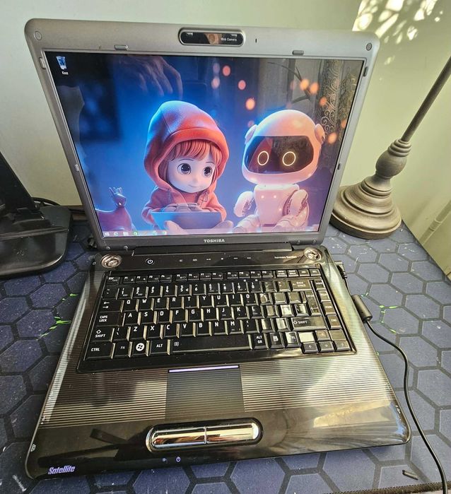 Laptop Toshiba Satellite A300-1MN