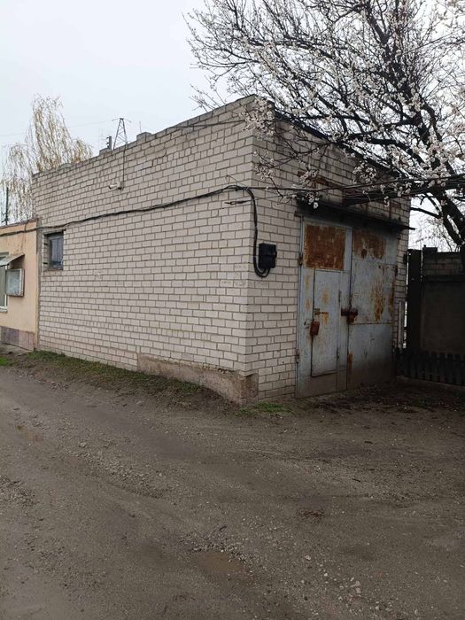 Здам капітальний гараж а/к Комунальник