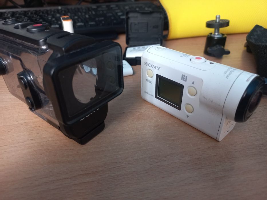 Sony AS300 екшн камера
