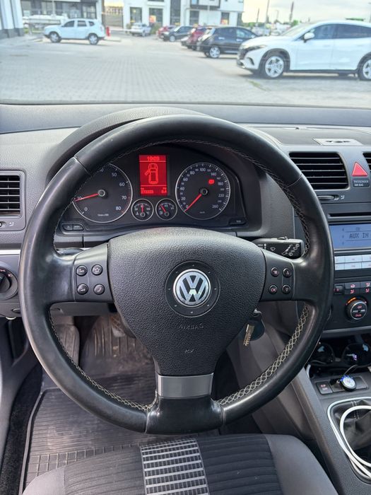 Volkswagen Golf 5 1.6 mpi 2008