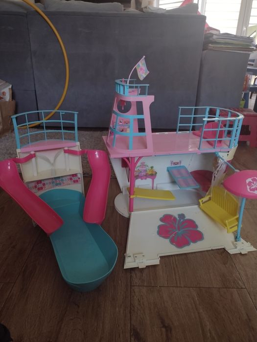 Statek dla lalek barbie