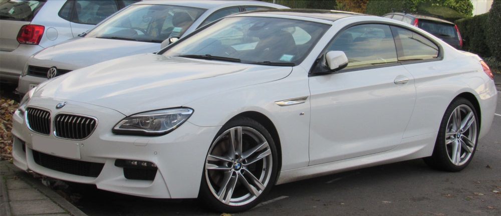 Лобовое стекло BMW 6 series F12 F13 F06 2011- Лобове скло бмв Замена