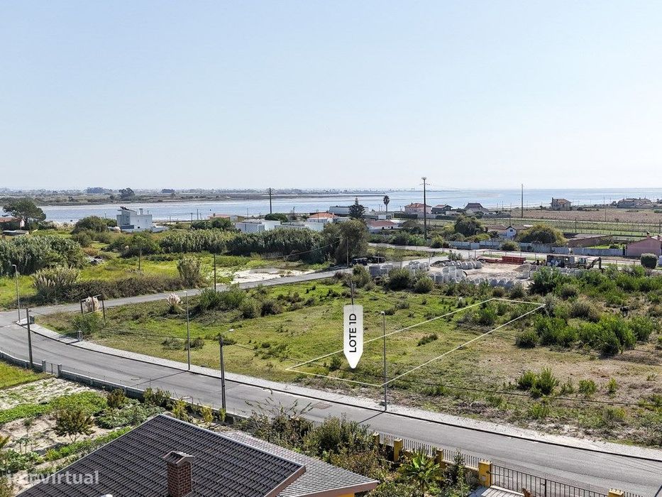 Terreno a 500mts da praia em zona tranquila - 2,5Km Torreira