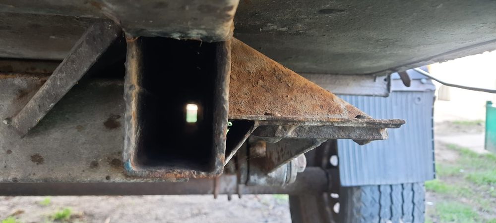 Przyczepka samochodowa lekka DMC 640 kg