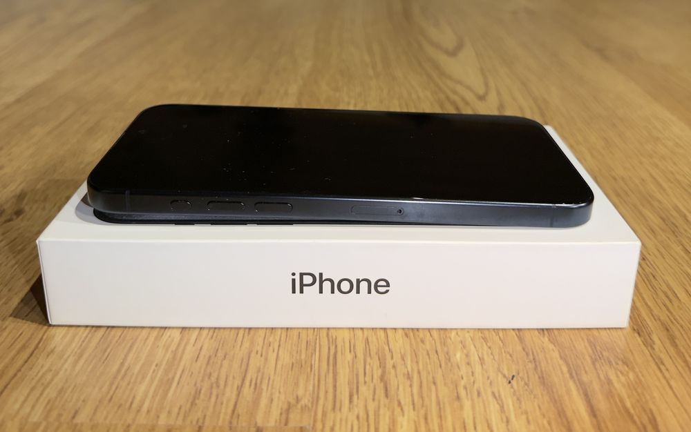 Iphone 15 Pro max Titanium Blue