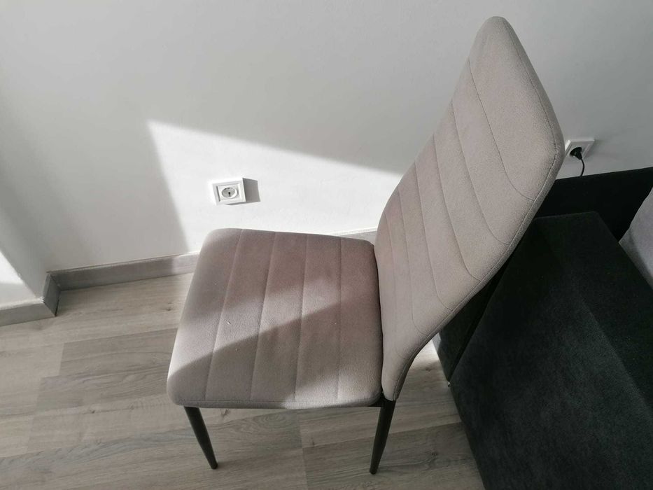 Mesa de sala + 6 cadeiras