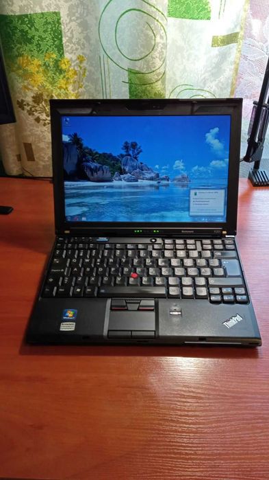 Ноутбуки летающие в космос на МКС