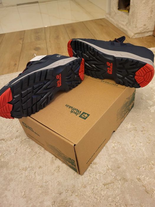 Buty damskie Jack Wolfskin trekkingowe  39 Nowe