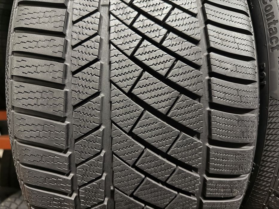 275/30 r 20 Continental 2шт.