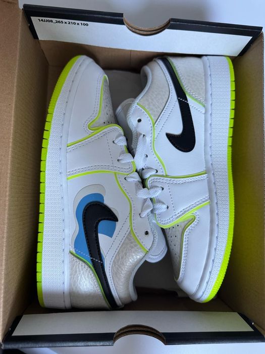 Nowe Sneakersy dziecięce AIR JORDAN 1 LOW SE 36,5