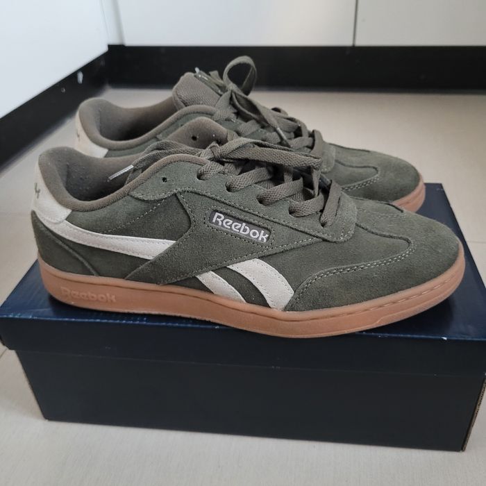 Reebok Sneakersy 41 zamsz khaki