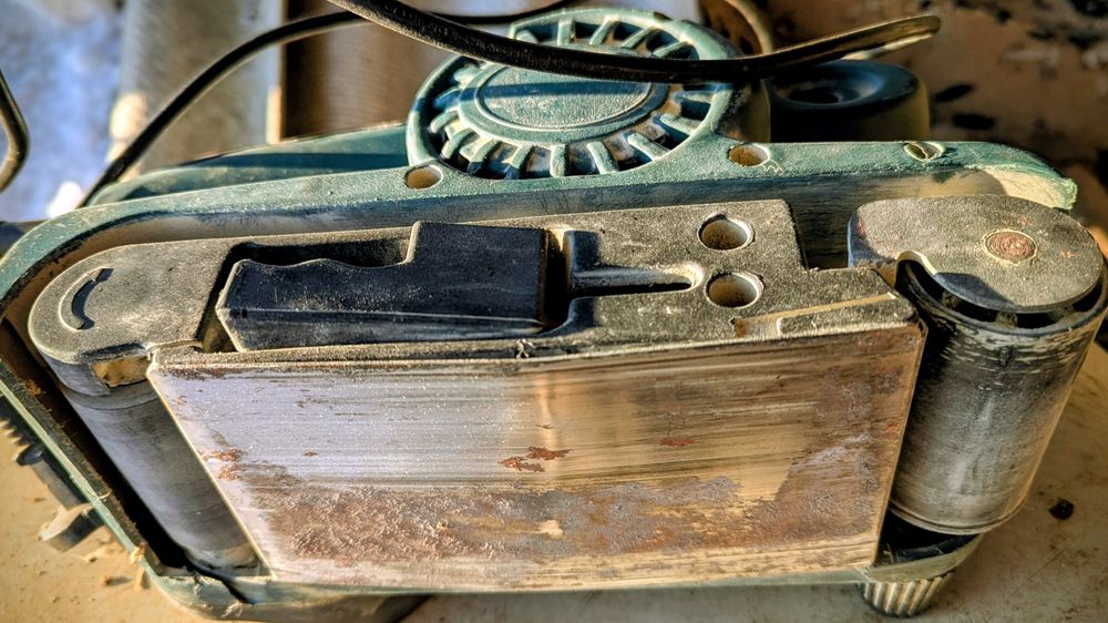 Шліфувальна машина стрічкова...