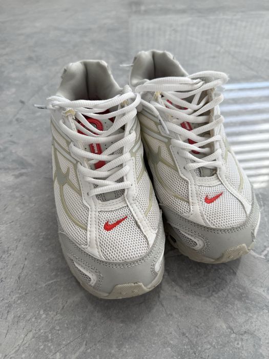 Чоловічі / жіночі кросівки Nike x Supreme Shox Ride 2 White Red Sp Grey DN1615-100, білі кросівки найк супрім шокс райд 2