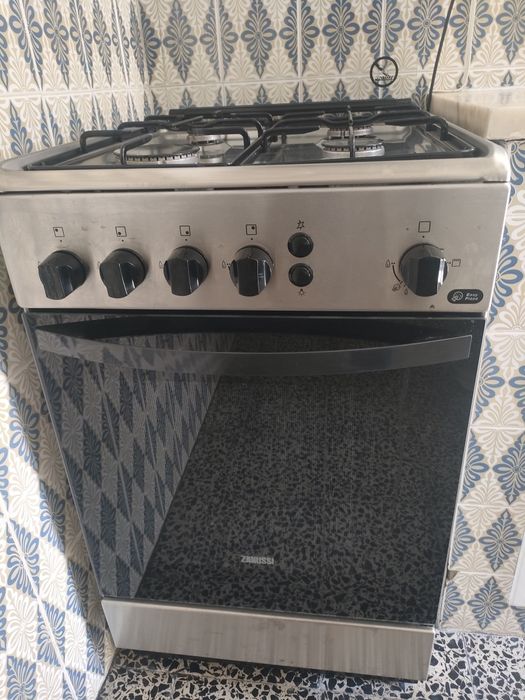Fogão a gás Zanussi