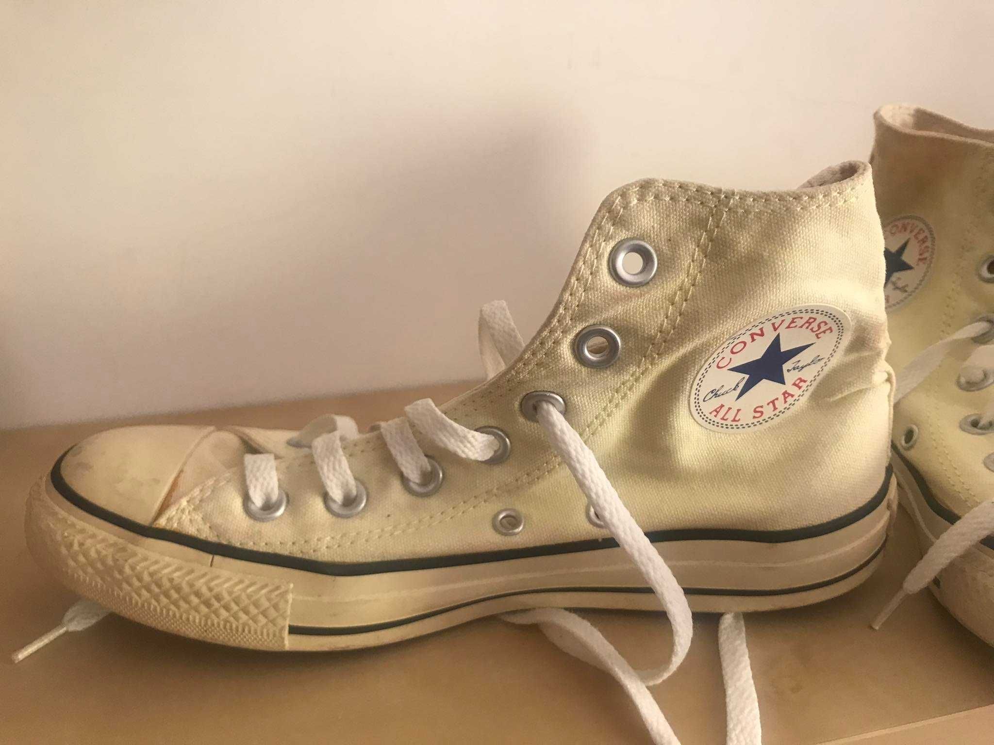 All star on sale amarelo claro