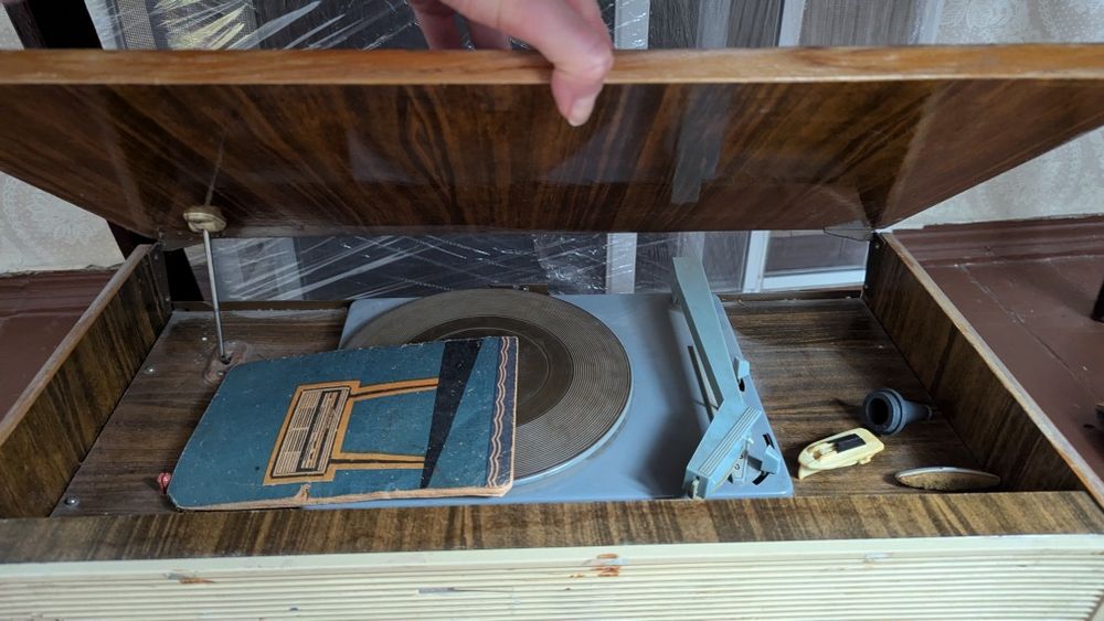 Радіола Чайка М, лампова