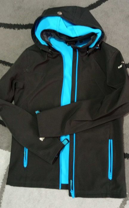 Куртка весна осінь 44-46р спортивна