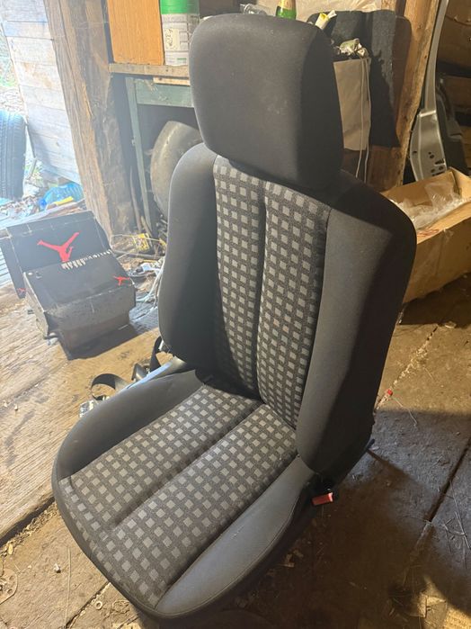 Сидіння(салон) Renault Megane II сиденье перед/зад Рено Меган 2