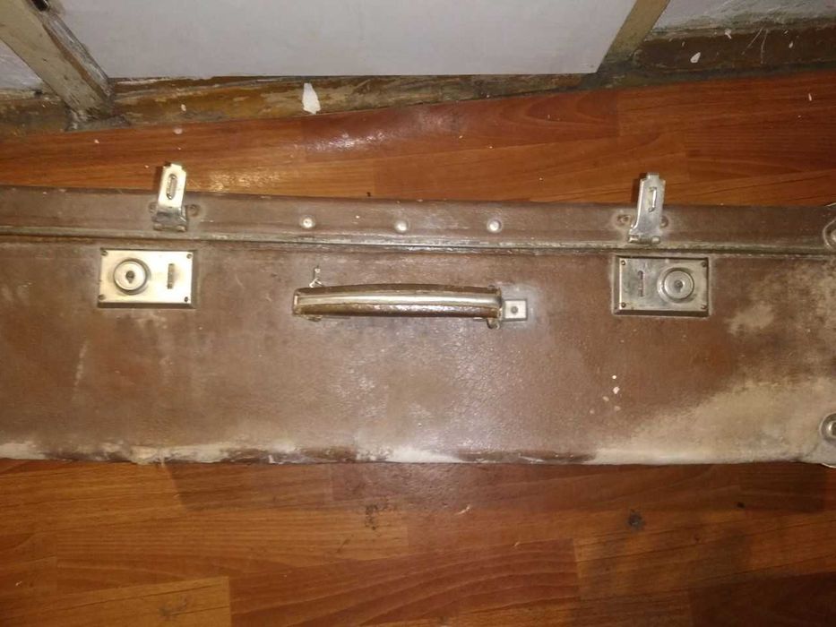 Чемодан классический картонный раритет