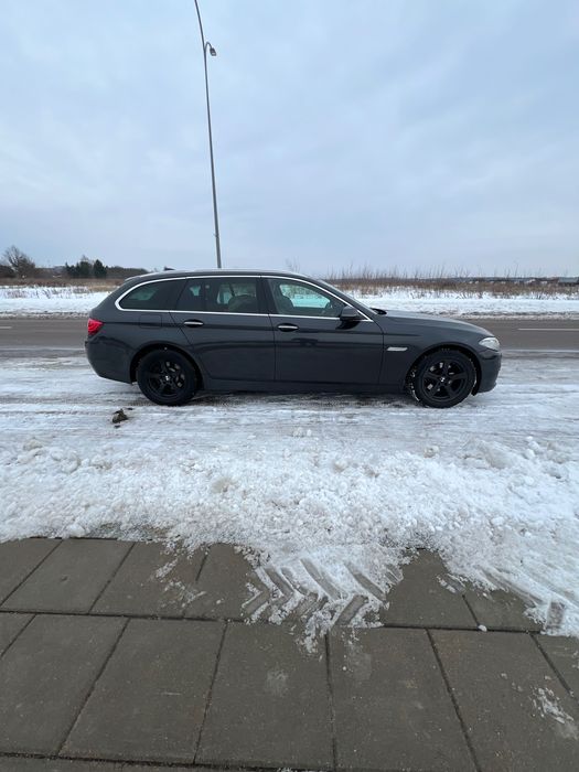 BMW F11 518D 2013r. LIFT