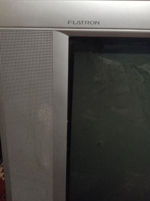 Продам телевизор LG 52 см по диагонали