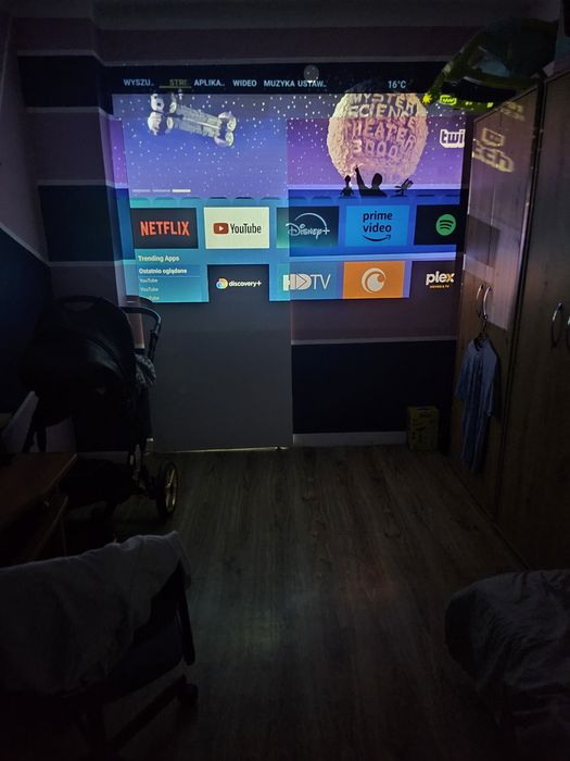 Projektor 4k do kina domowego
