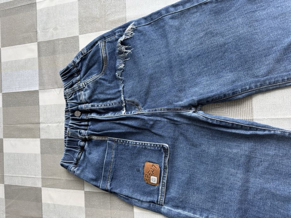 Джинси для дівчинки !