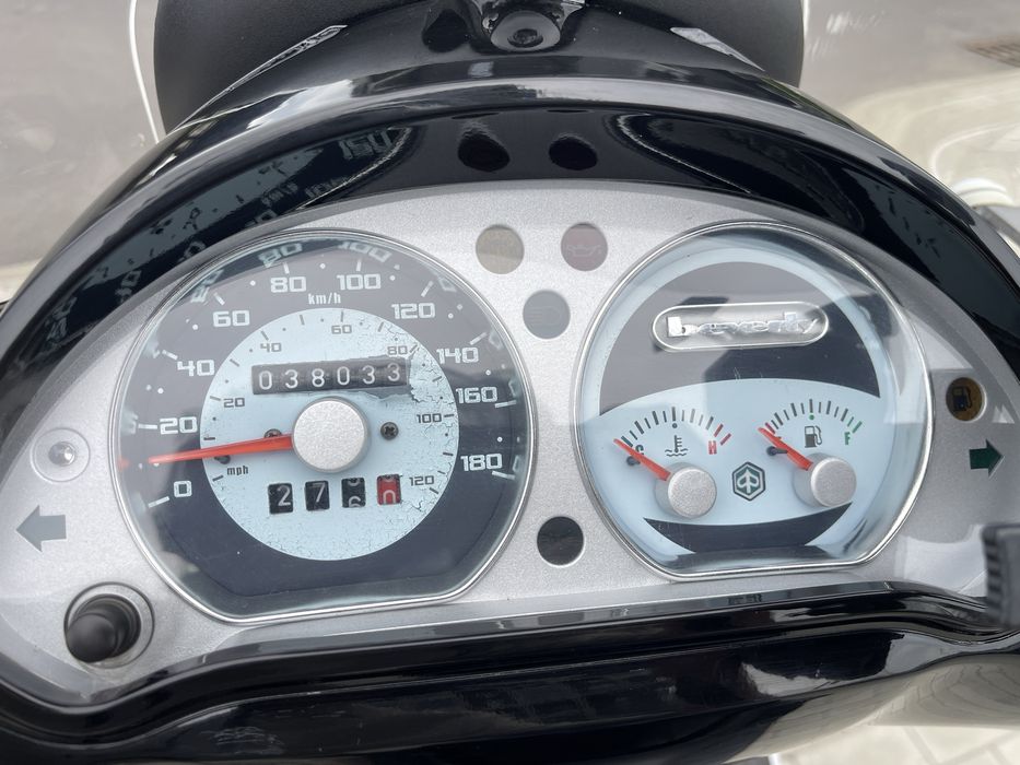 Skuter Piaggio Beverly 500  przebieg 38tyś km!