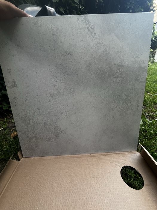 Plytki gresowe 1.8 cm  60x60