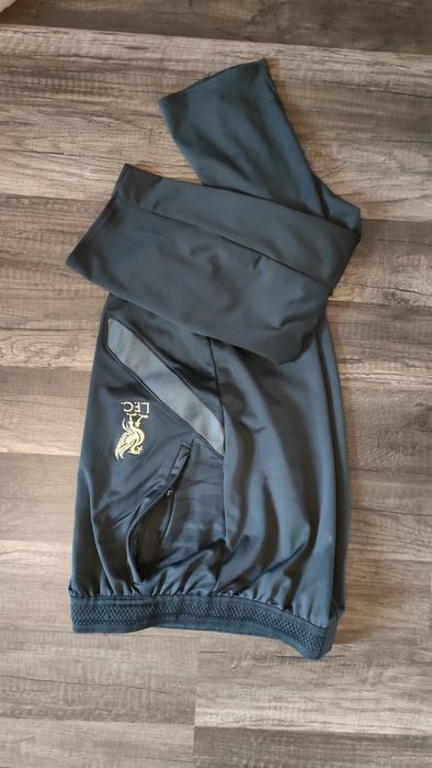 spodnie treningowe Nike dri -fit  Liverpool FC  158/170