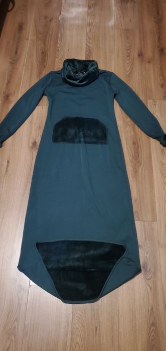 Продам женское платье