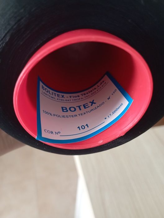 Linhas de coser preto 100% poliester 17.000 mts novo