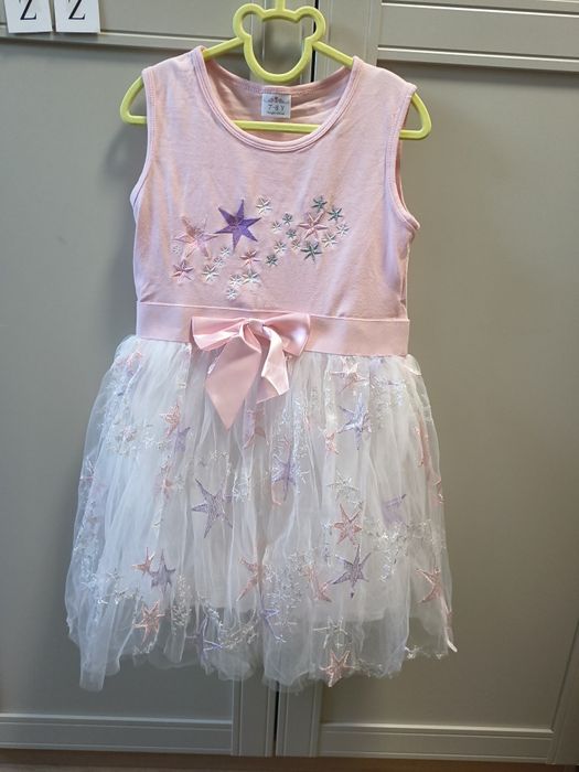 Sukienka Świąteczna roz.122/128