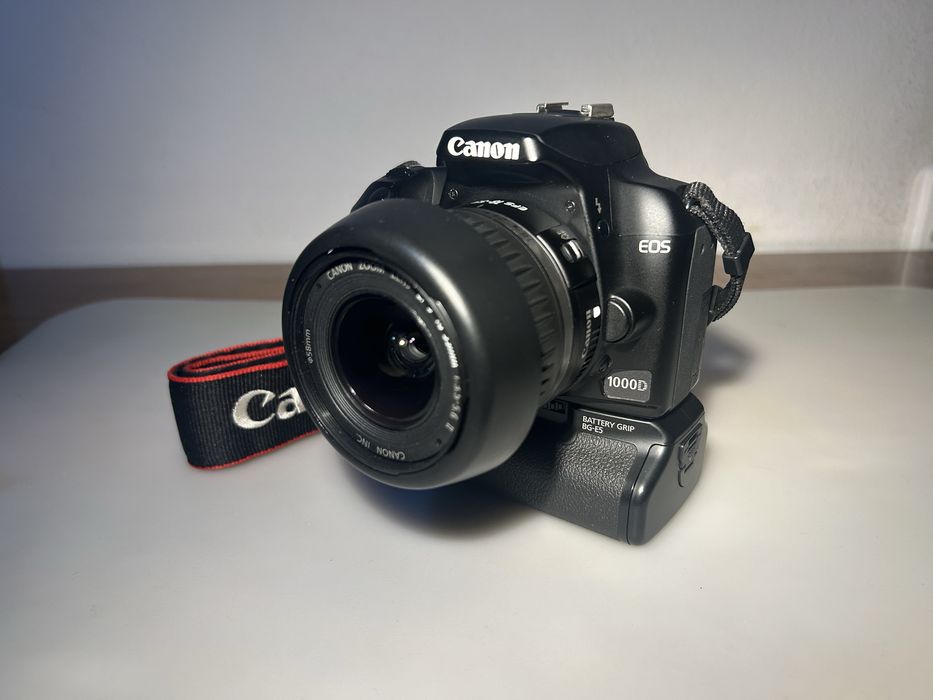 Canon EOS 1000D | obiektyw EF-S 18-55 | super stan tylko 12519 zdjęć