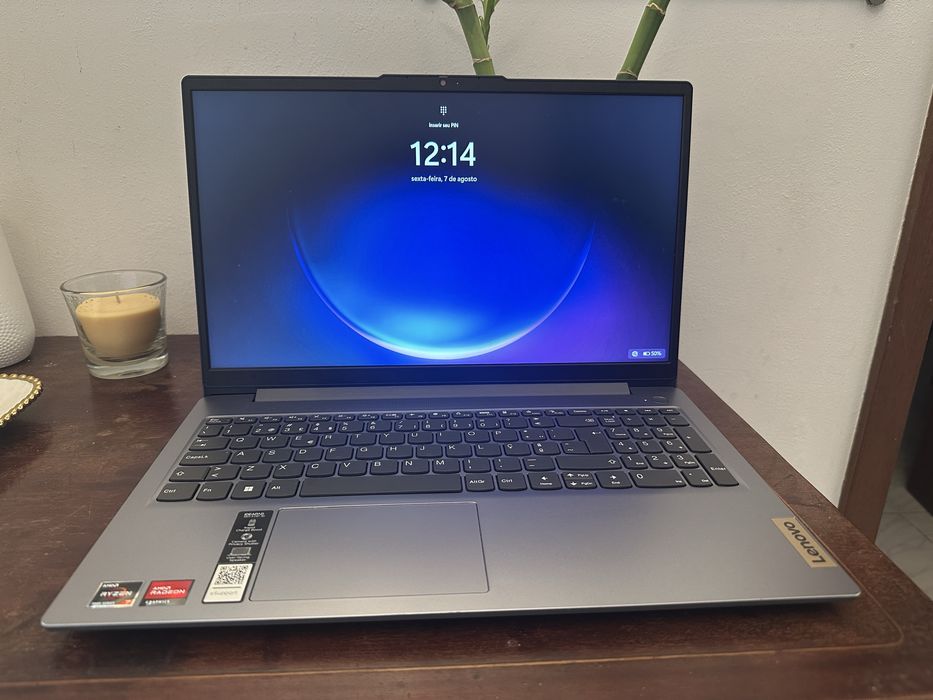 Lenovo IdeaPad Slim 3 15ABR8 | Ryzen 7 | 16GB RAM | SSD 1TB