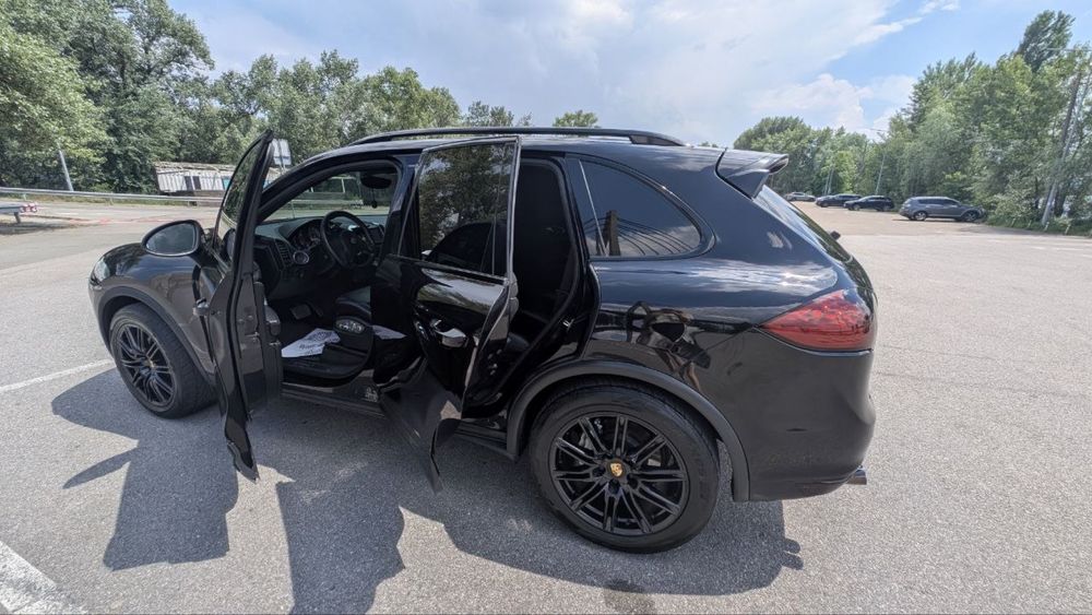 Porsche Cayenn S