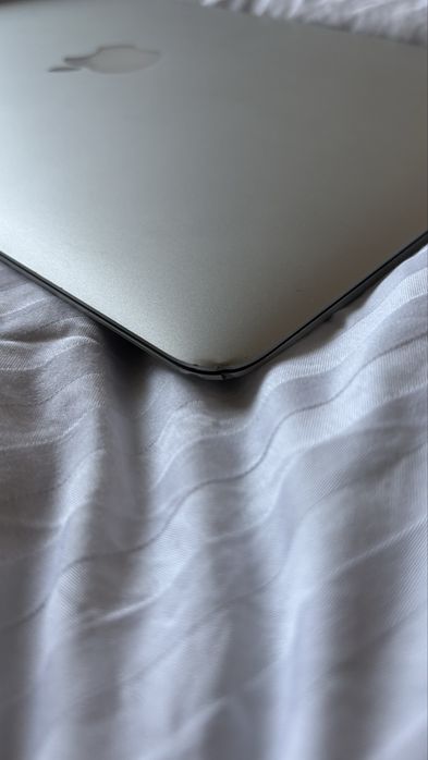 MacBook Air 13” 2017r.
