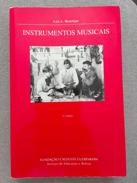 Instrumentos Musicais de Luís L.Henriques